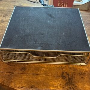 Keurig pod holder- Black and Silver